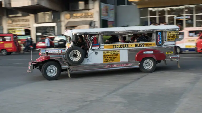 Jeepney, Filippinene