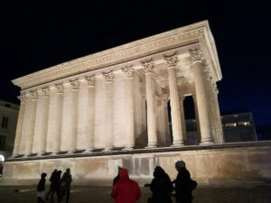 Romersk tempel i Nimes.